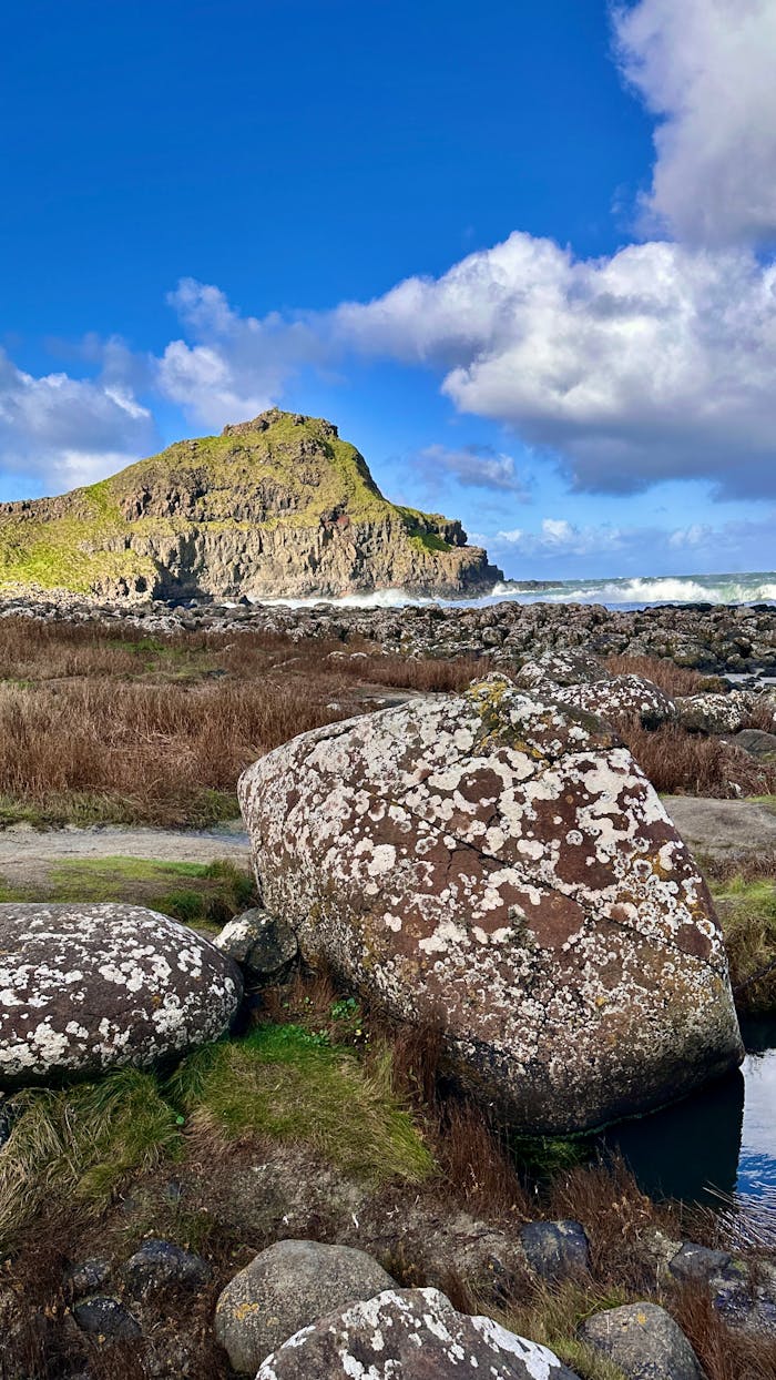 Discover the stunning landscape of Giant's Causeway in Northern Ireland.